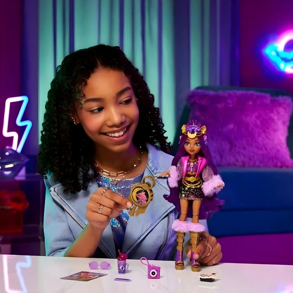 Monster High Festa Monstruosa - Clawdeen Wolf-3